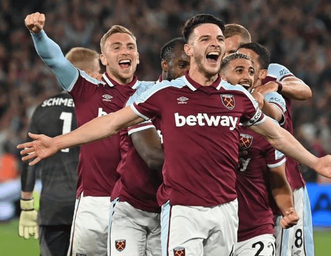 LPL季后赛第二日WBG3-2击败AL，晋级胜者组！极限埋伏击杀Kael