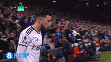 近八战场均29.5+7！37岁KD创6纪录超詹皇燃尽了 休媒：最伟大之一