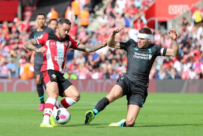 NBA湖人队防守崩溃不敌国王队，遭遇本赛季第二次三连败……