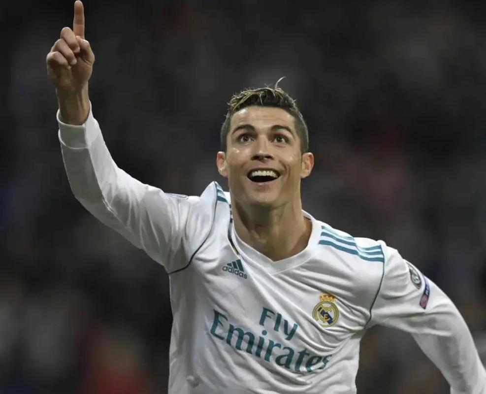 2500万超值？4万球迷骂声中，新援6次神扑拯救巴萨！弑旧主获MVP