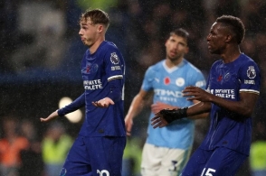 [国内足球]吴俊杰头球被扑 随后补射扳平比分