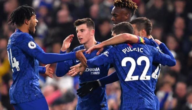 TES3-1击败IG，确定LPL三号种子！Rookie璐璐效果不佳，IG团战溃败